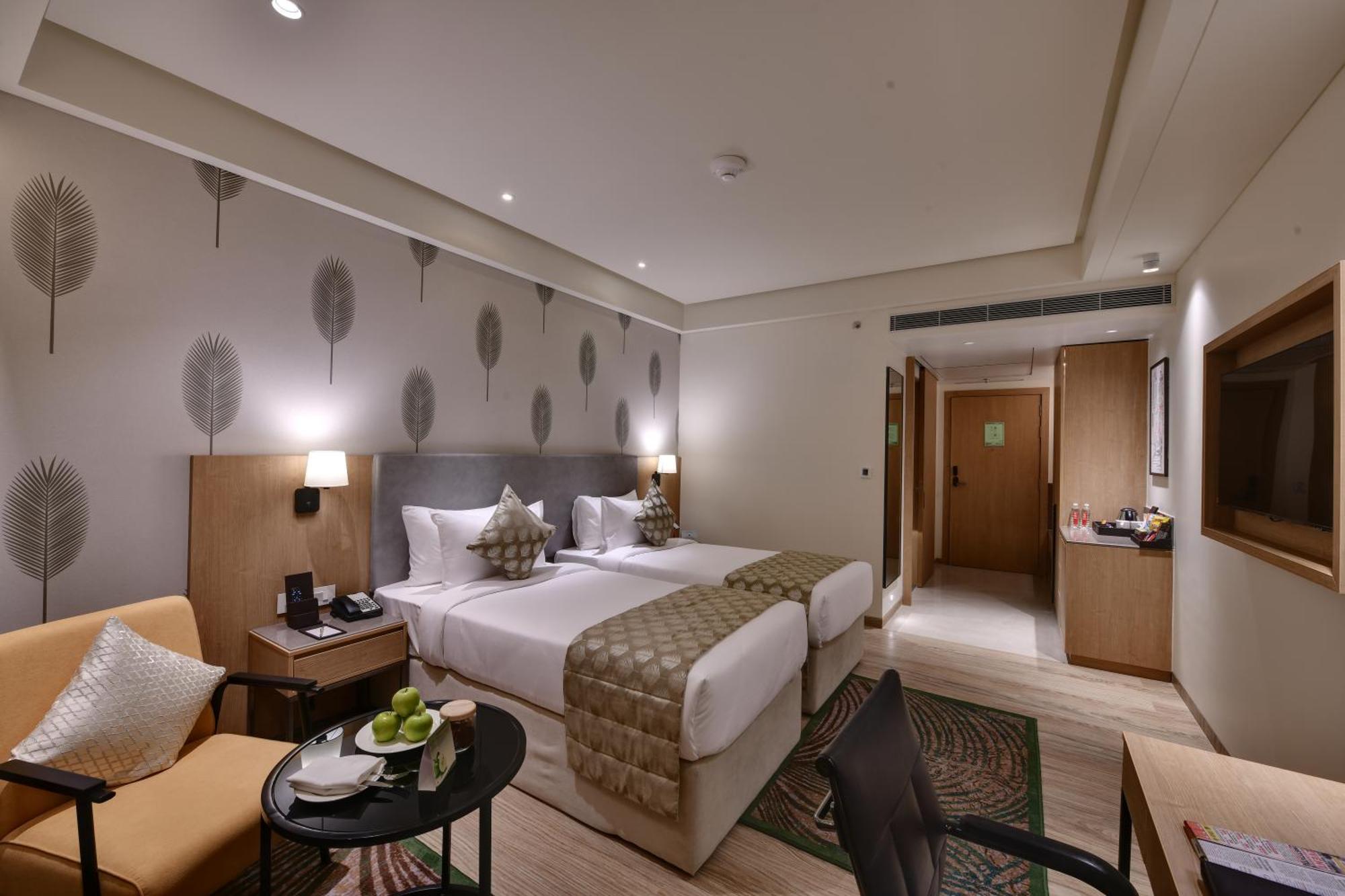 The Fern Residency, Gandhinagar Hotel Kültér fotó
